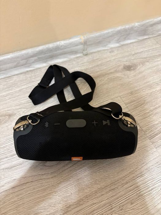 Колонка JBL Xtreme