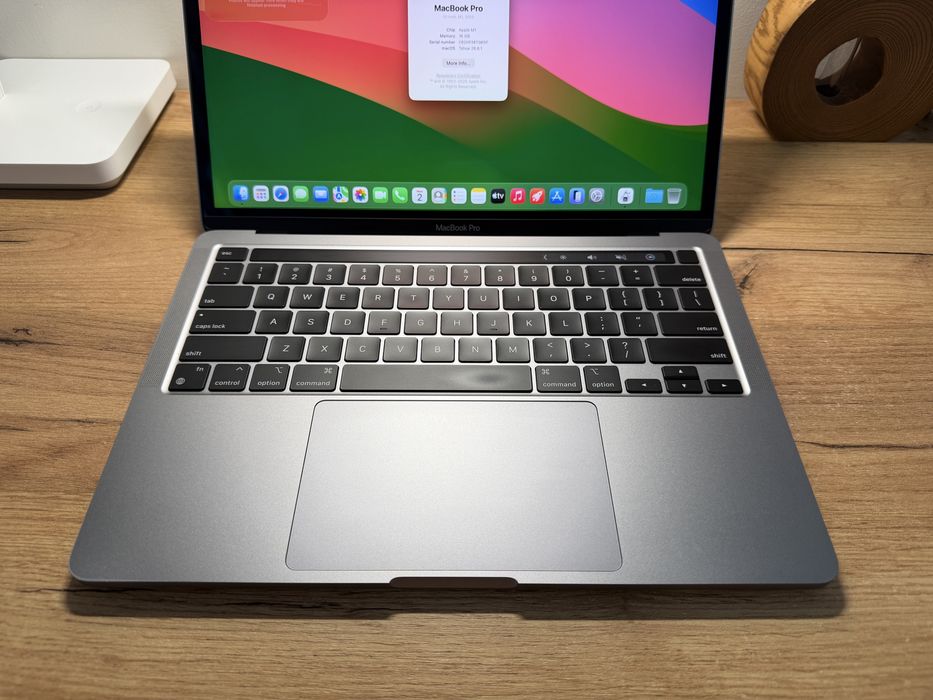 MacBook Pro 13 2020 M1 16GB RAM 512GB SSD 90%