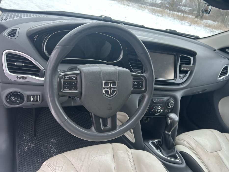 Продаю авто Dodge Dart 2012 року