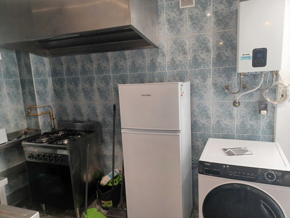 Aluga-se quarto em apartamento Centro de Chaves