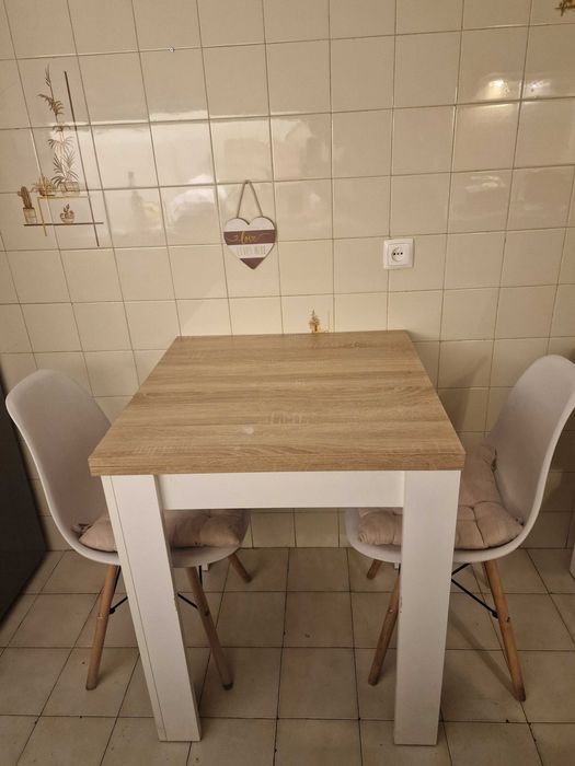 Mesa Apoio Cozinha c 2 Cadeiras