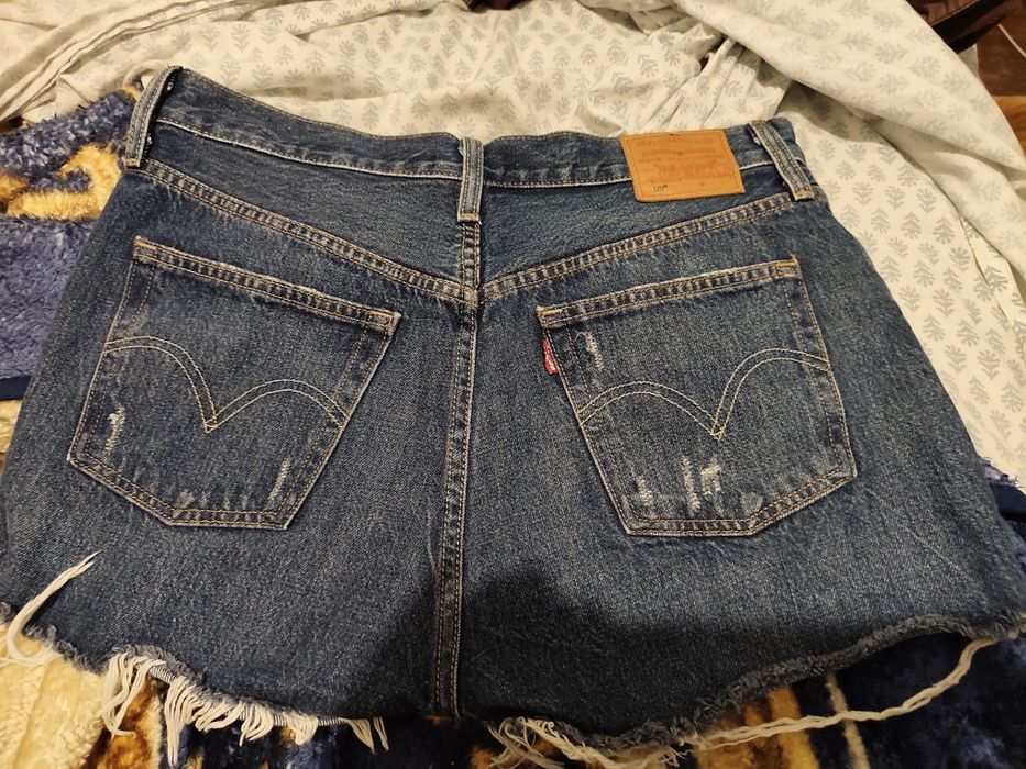 Calções da marca levi's