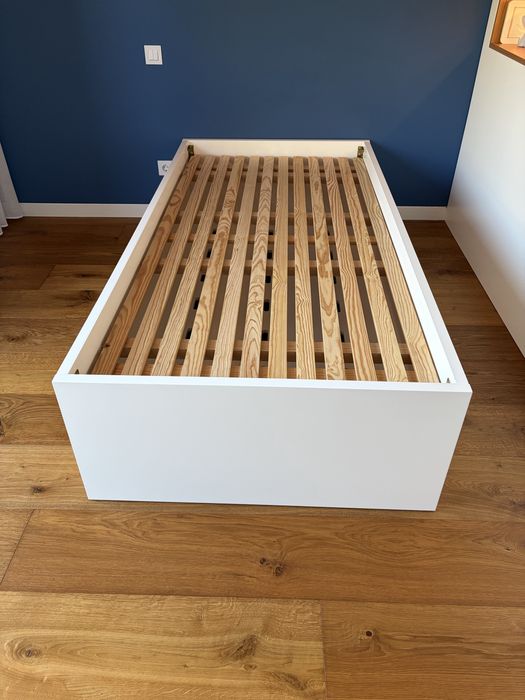 Cama de solteiro 190x90 com gavetao