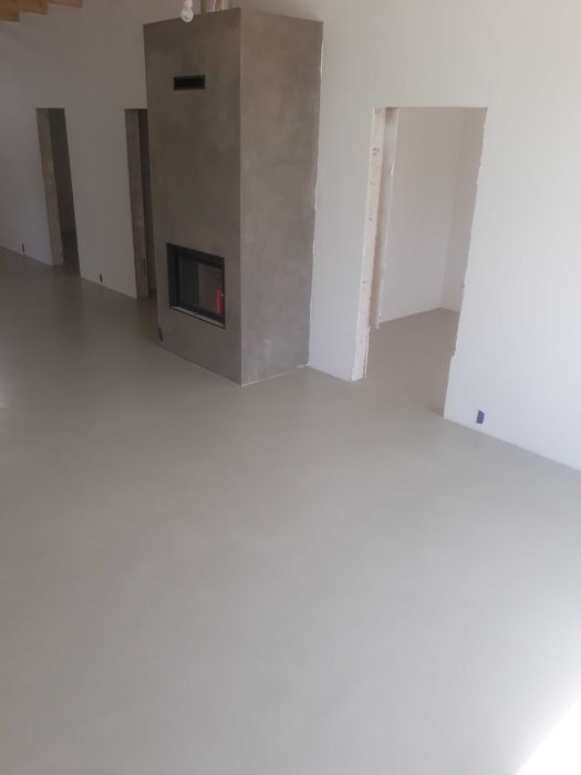 Mikrocement podłogi ściany schody