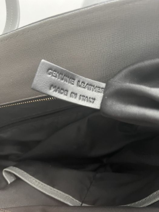 Skórzana szara torebka topowej marki Bohoboc