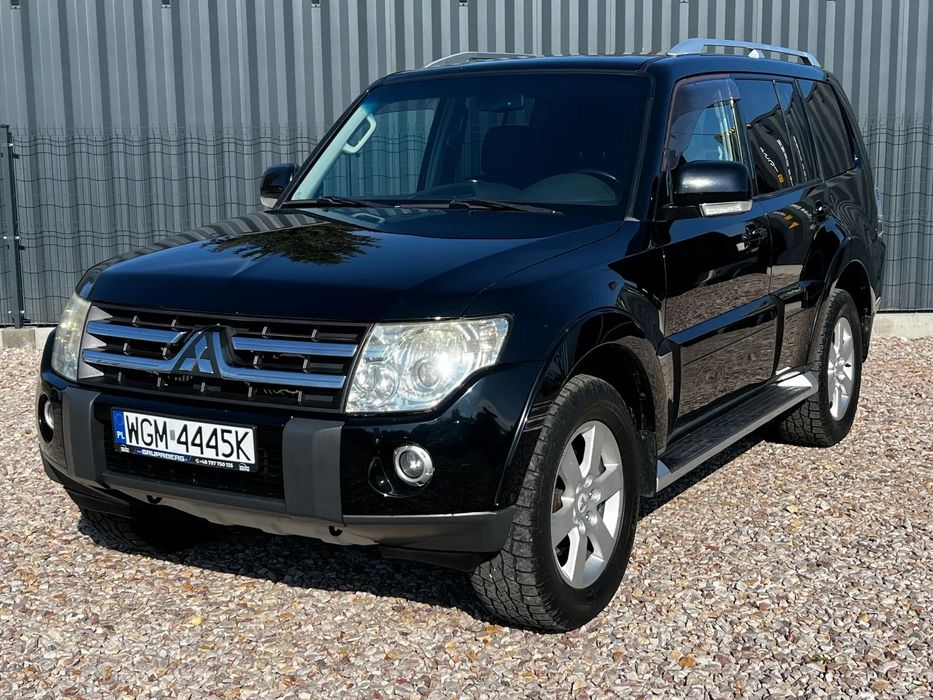 Mitsubishi Pajero 7 Miejsc Automat Super Stan Nowe Opony