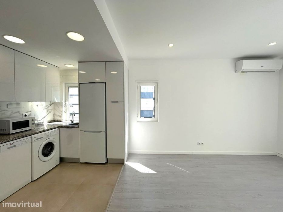 Apartamento Totalmente Remodelado- Paivas