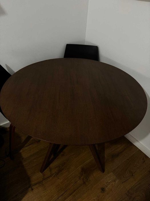 Mesa de Jantar Redonda