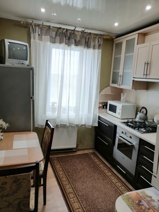 Здам двокімнатну квартиру з євроремонтом по вулиці Волковича