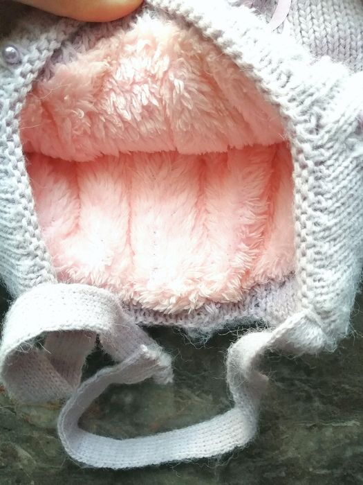 Класна теплюща шапочка для принцеси 50-52 р