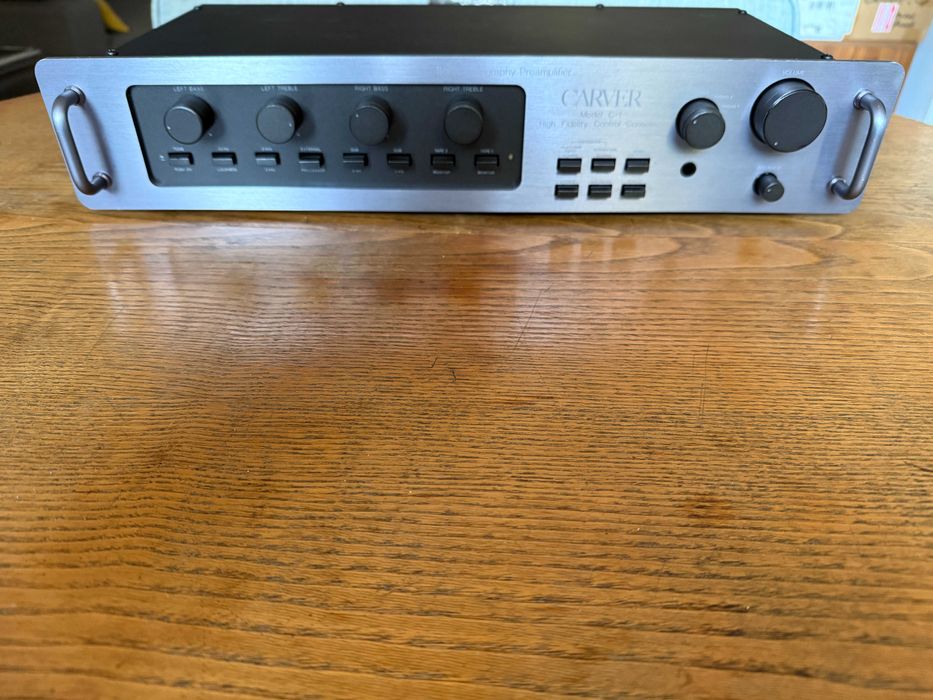 Carver C-1 przedwzmacniacz z holografią soniczną