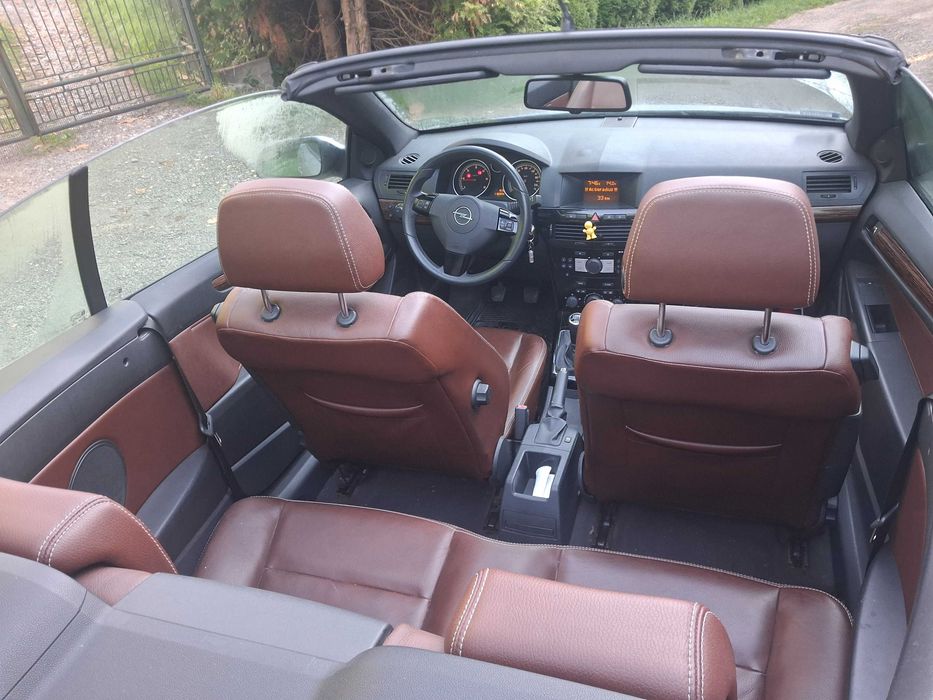 opel astra H Twin Top