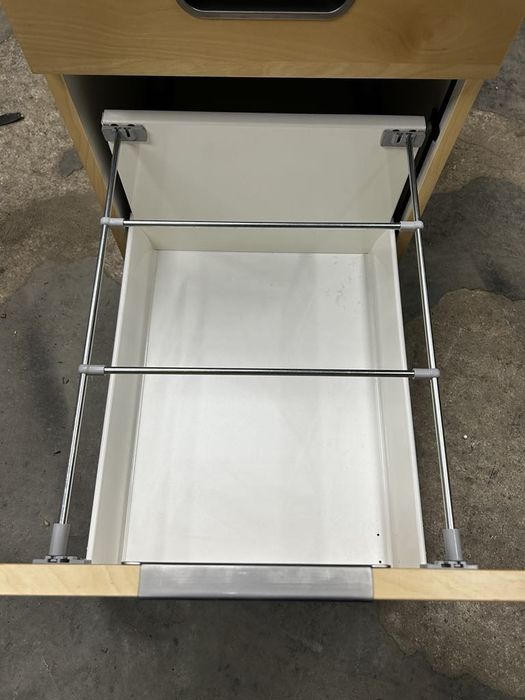 Galant Ikea Komoda na kółkach 45x55 cm
Komoda na kółkach, biały, 45