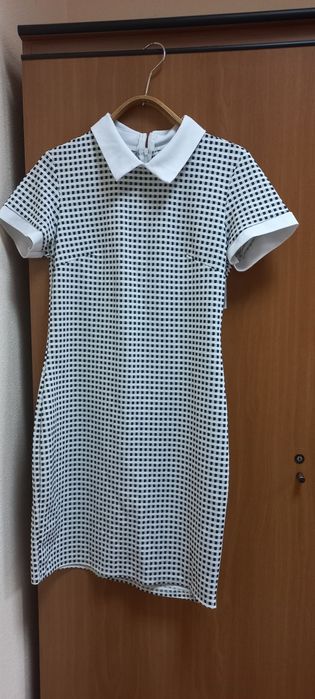 Сукні плаття різні