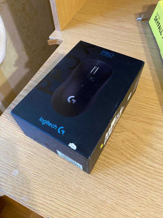 Мышка Logitech superlight PRO