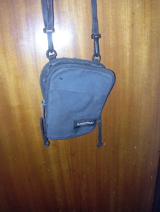 Bolsinha Eastpak