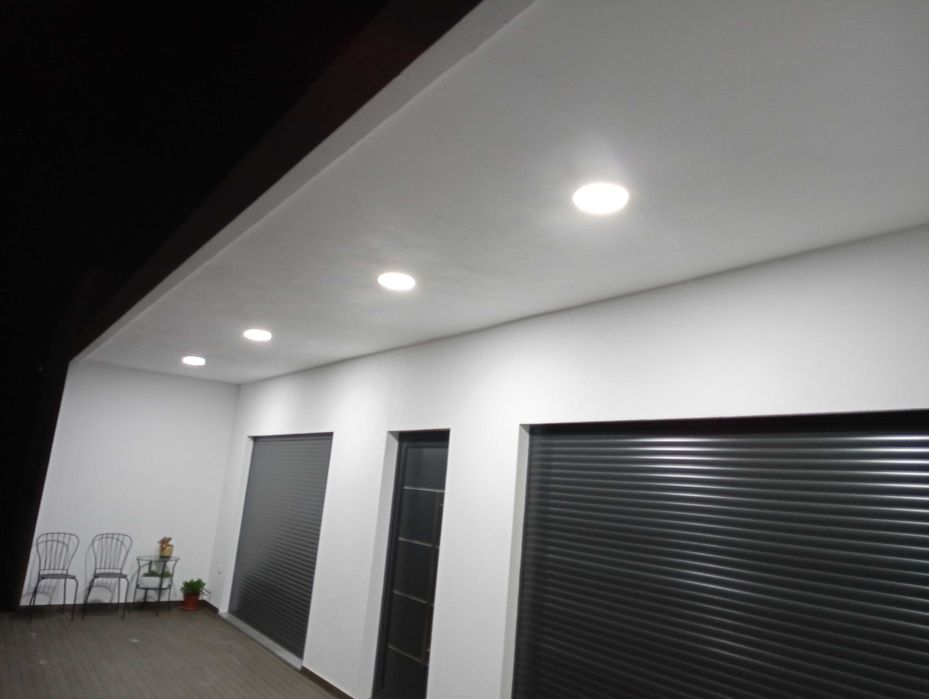 Focos led 18w 1550 lúmens novos ***