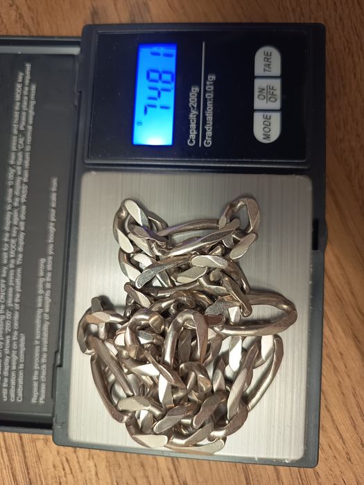 Srebrna bransoletka i łańcuszek