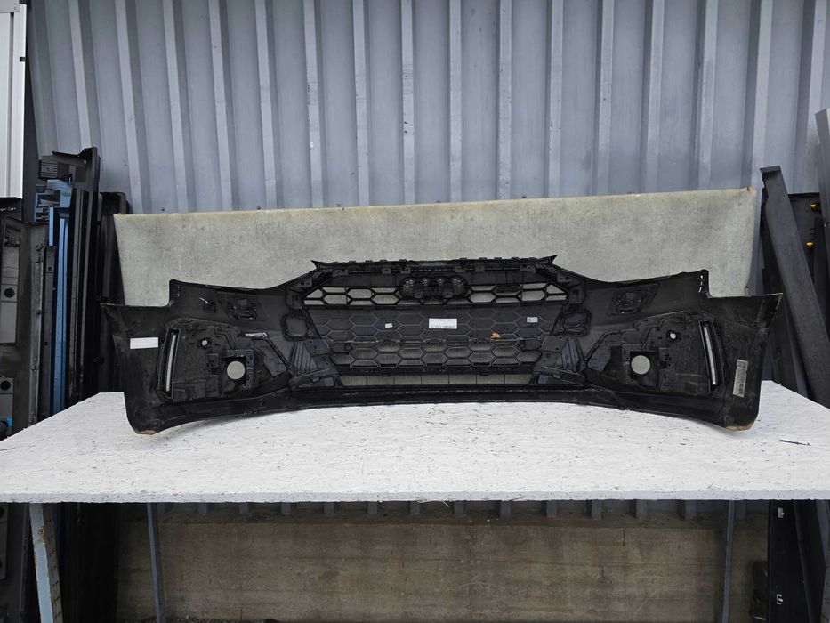 AUDI a4 b9 рестайлінг rs4 black бампер передній