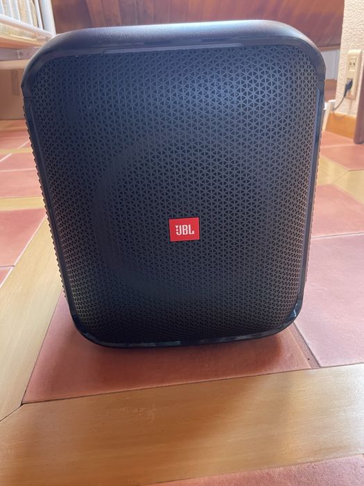 Alugo colunas jbl para festas