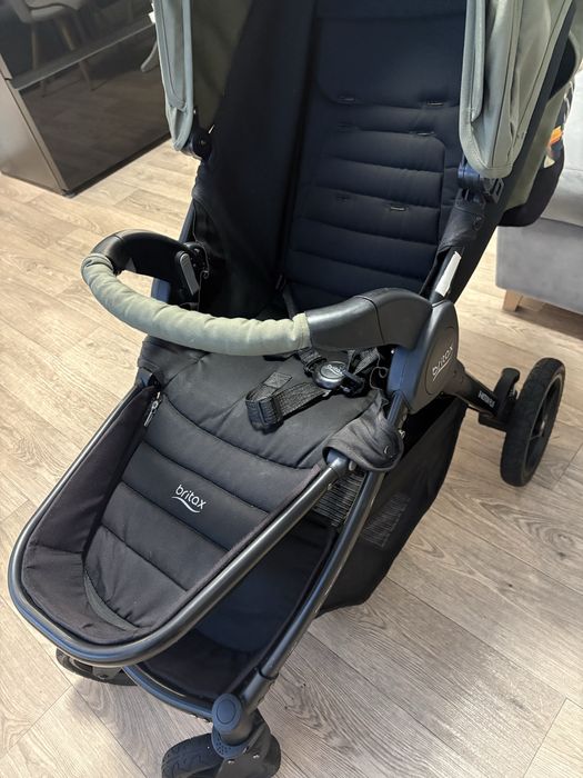 Spacerowka rozkladana britax motion 4 plus