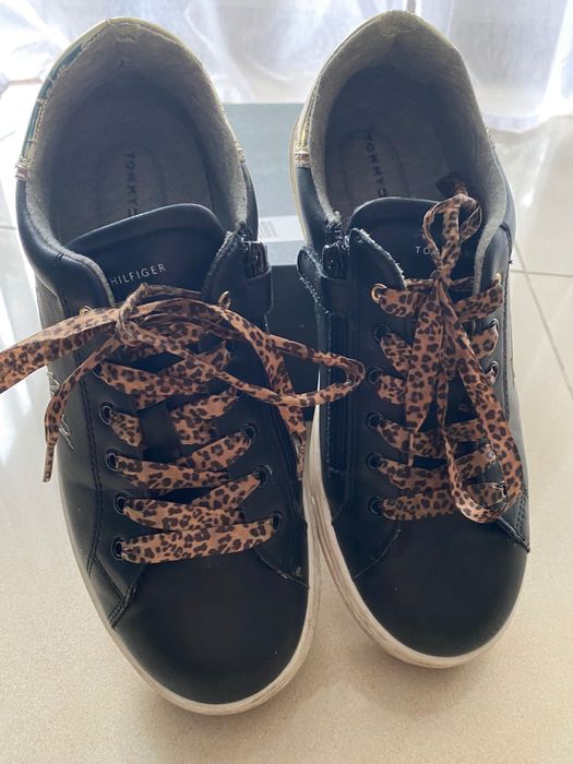 Sneakersy Tommy Hilfiger, roz. 37