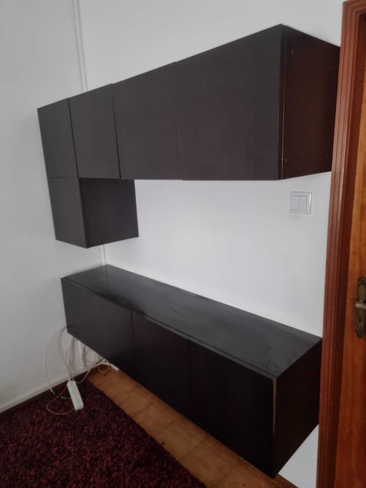 Estante composta para Tv ou arrumação.