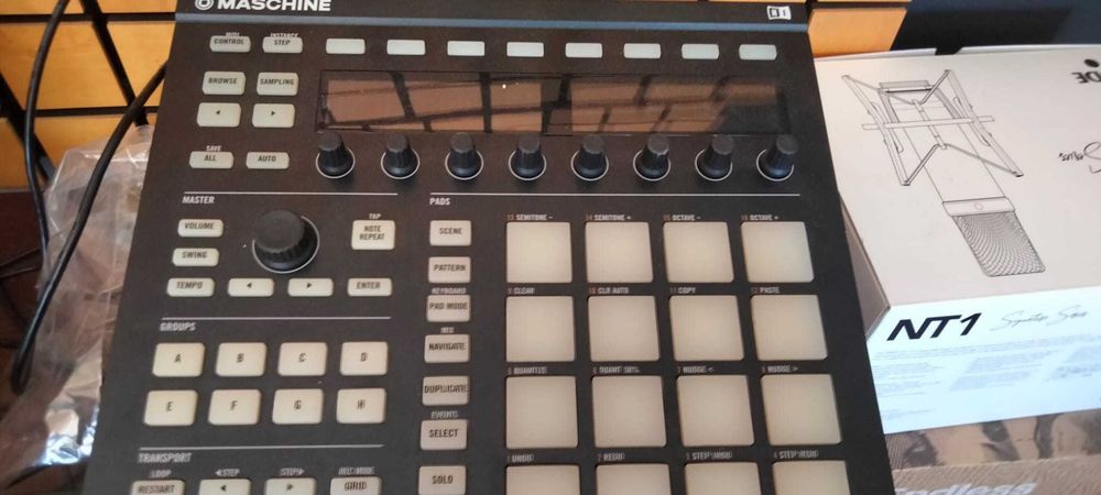 Native Instruments Machine MKII