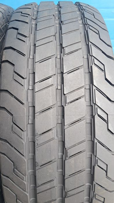 215/70R15C 109/107S LT Continental ContiVanContact 100