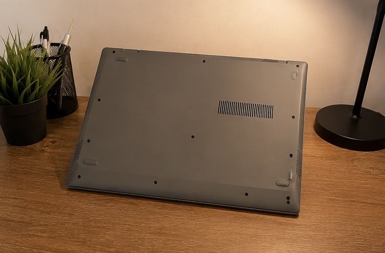 Portátil LENOVO IdeaPad 1 14ADA05-834 | 14” | AMD 3020e | 4GB RAM | SSD eMMC 64GB