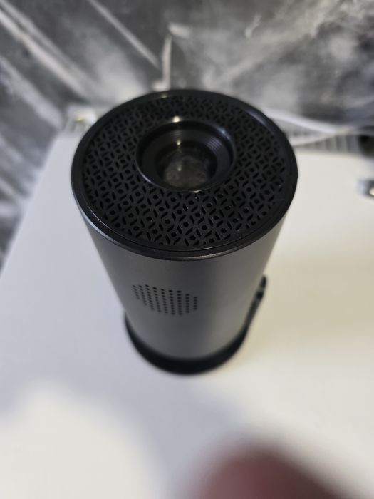 Projetor de até 80``