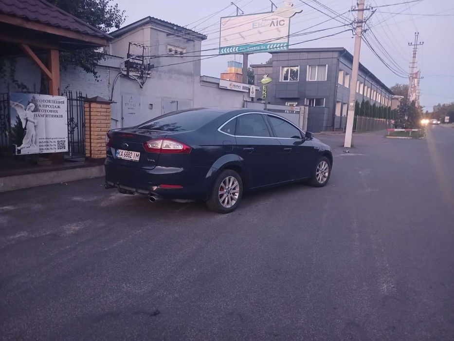 продаеться обмен Ford Mondeo 4 2012