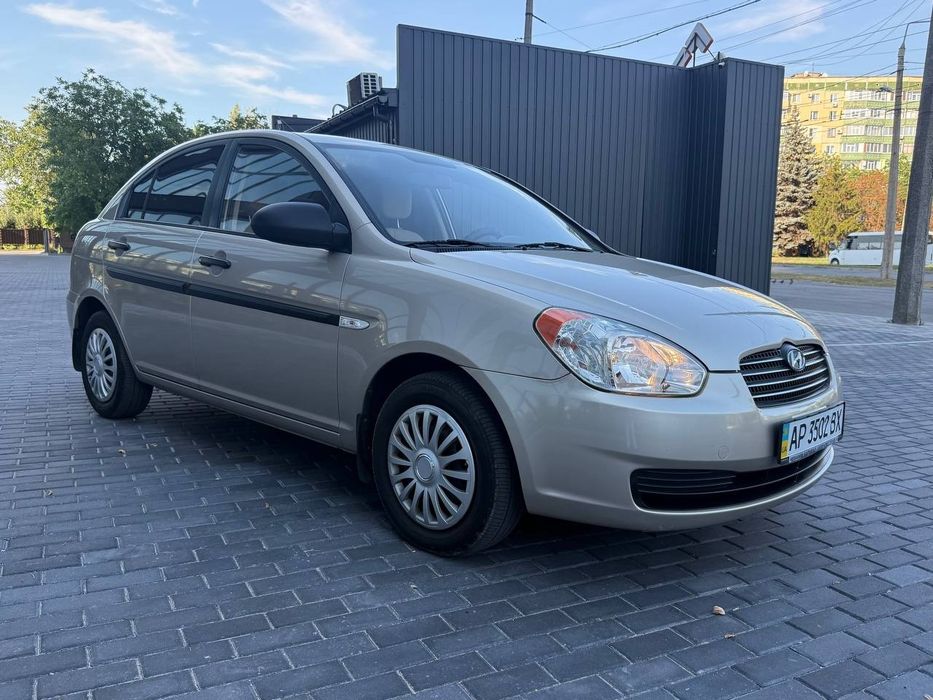 Ідеальний Hyundai accent 2010р.один власник.+46733707899вайбер