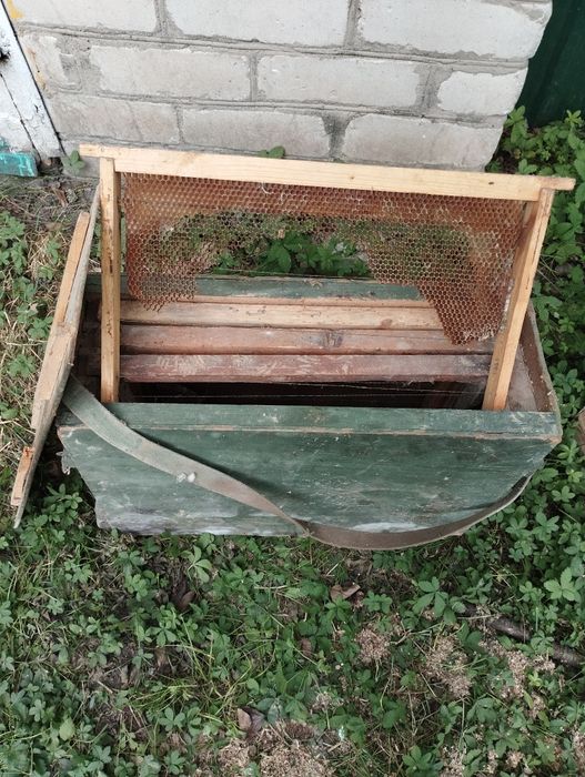 Ящик для перенесення рам, с рамами для вуликів