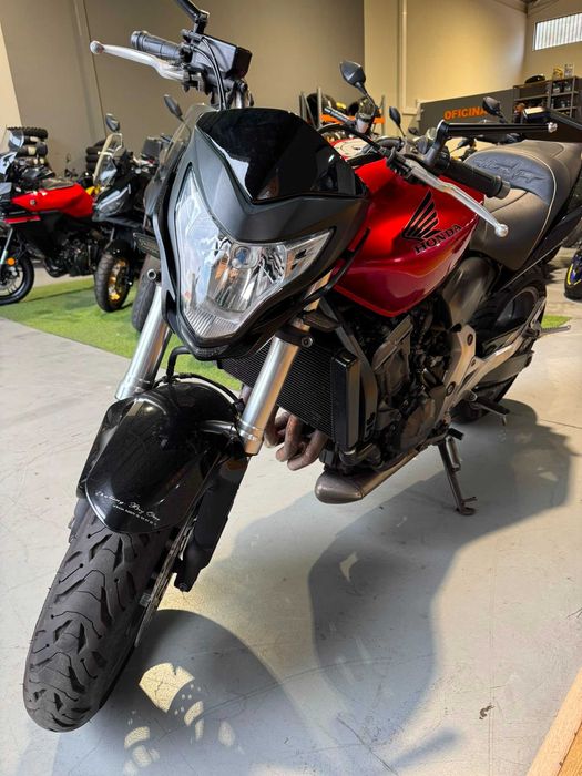 MOTO HONDA HORNET 2011