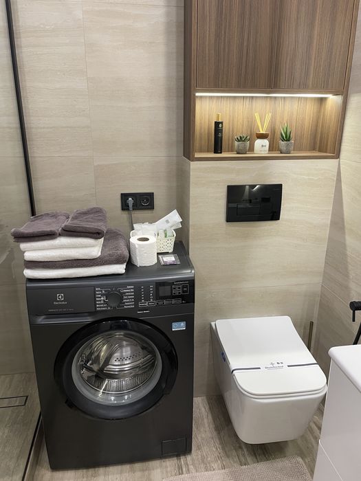 Апартаменти в новобудові для VIP-гостей в центрі.