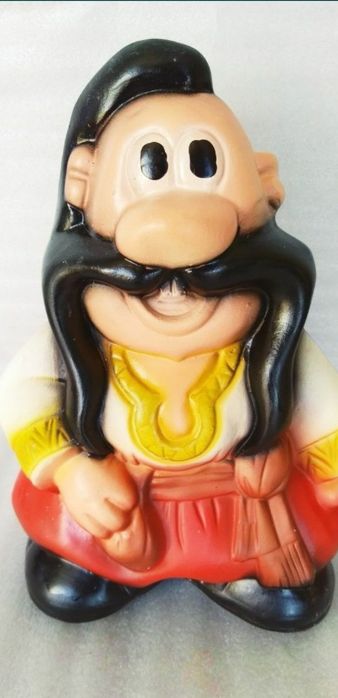 Статуэтка, копилка 