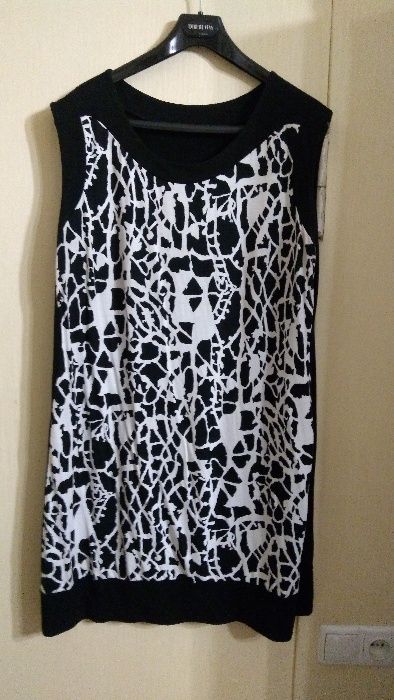 Стройнящее платье сарафан