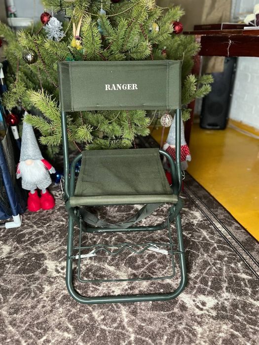 Стільчик рибалки з фіксатором для вудок Ranger
Витримує вагу до 12