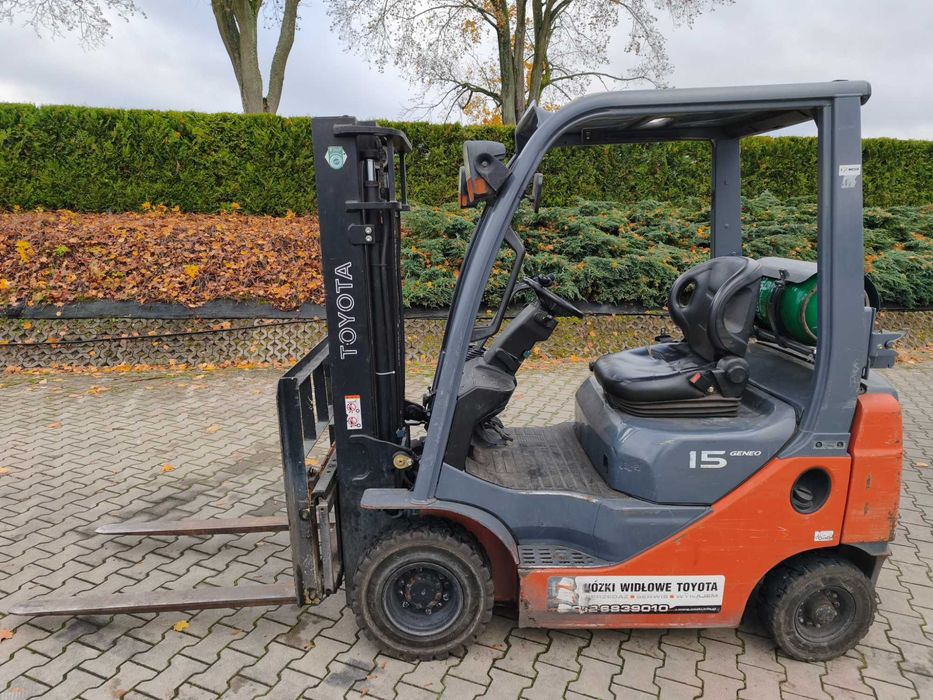 Toyota 02-8FGL15 |2013| Triplex | Benzyna/LPG | UDT| Gotowy do pracy!