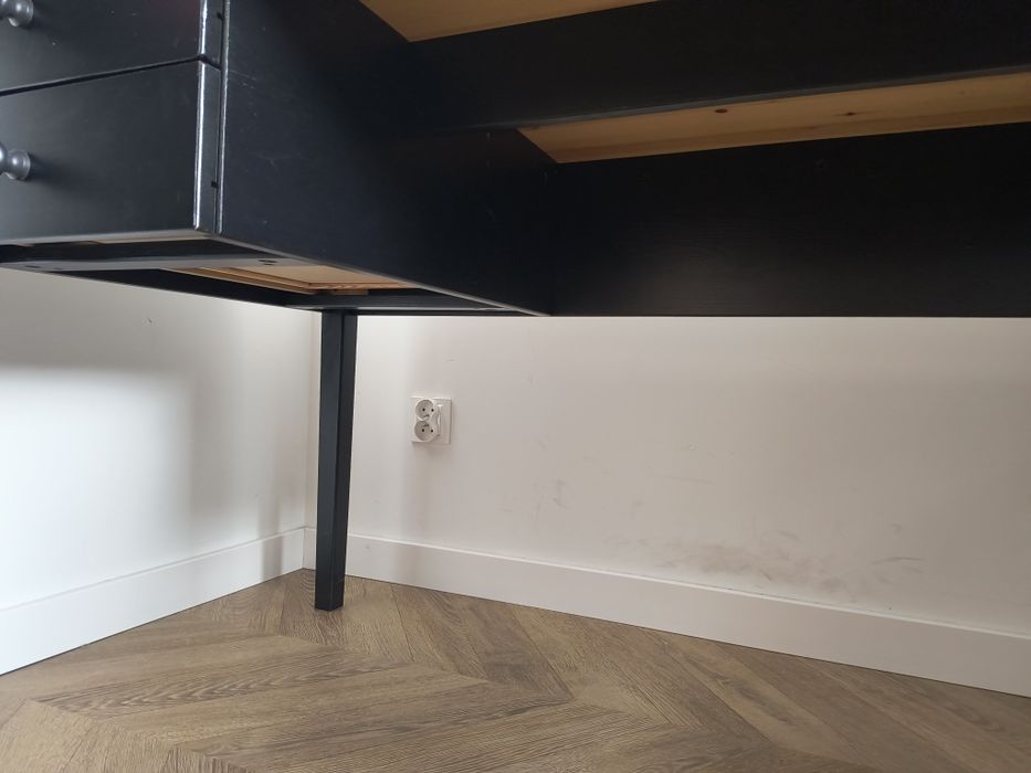 Biurko ARKELSTORP Ikea, lite drewno