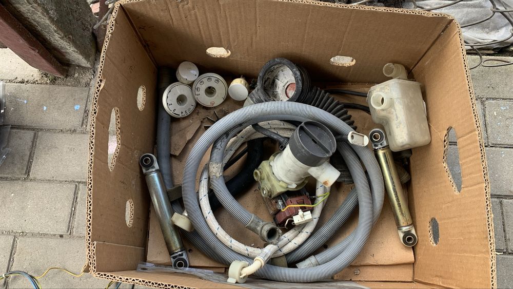 Деталі запчастини до пральної машини AEG Oko lavamat 635