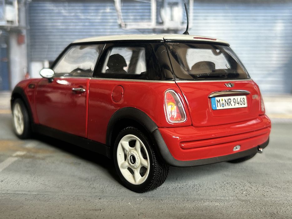 Kyosho Mini Cooper edycja dealerska 1/18