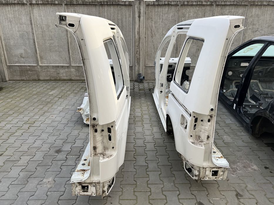 Боковина четверть Caddy Кадді заднє крило