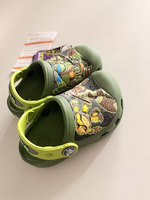 Дитяче взуття Crocs  (оригінал) 5 розмір