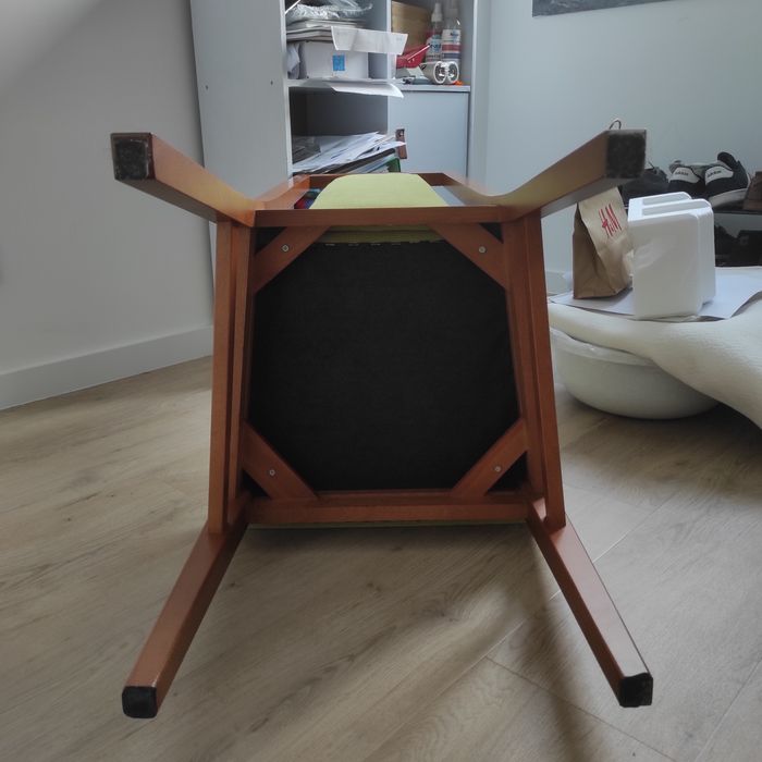 Cadeira madeira maciça para quarto