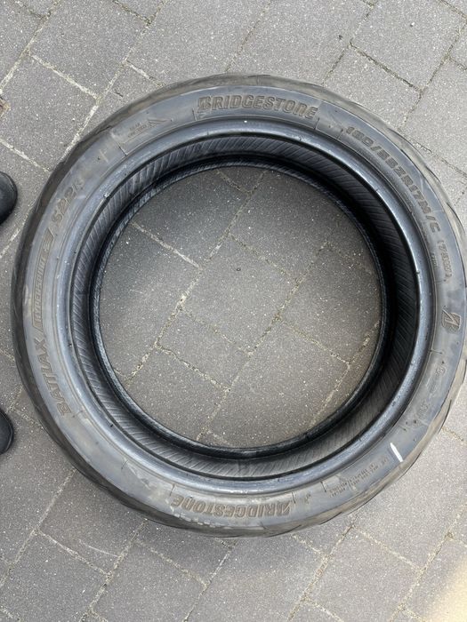 Opona 180/55zr17m/c  Bridgestone Battlax S22.