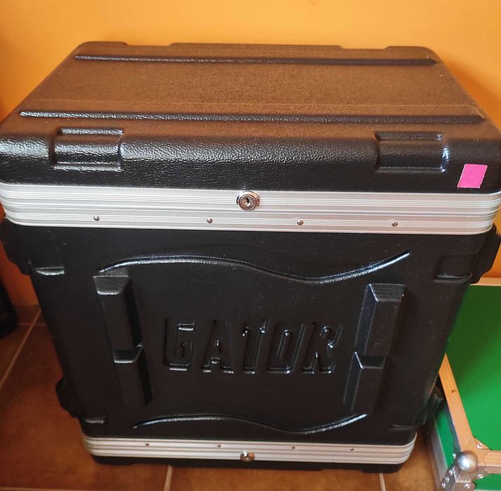 Kemper Profiler Rack + T Racks VM100 + Rack Gator de 5U