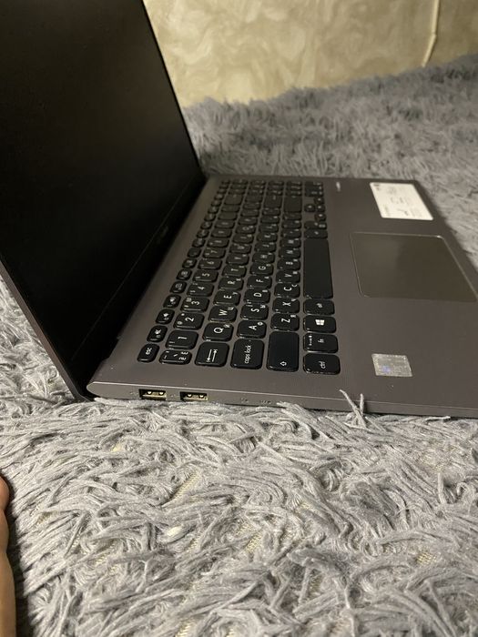 Ноутбук VivoBook ASUS Laptop X512UA