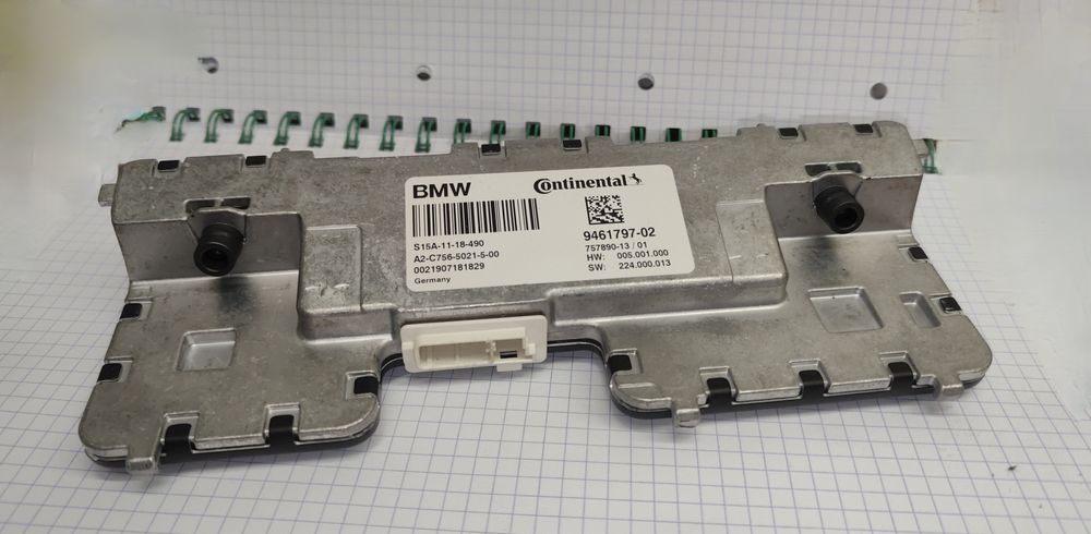 Камера кафас на  лобове скло g01 X3 дорест